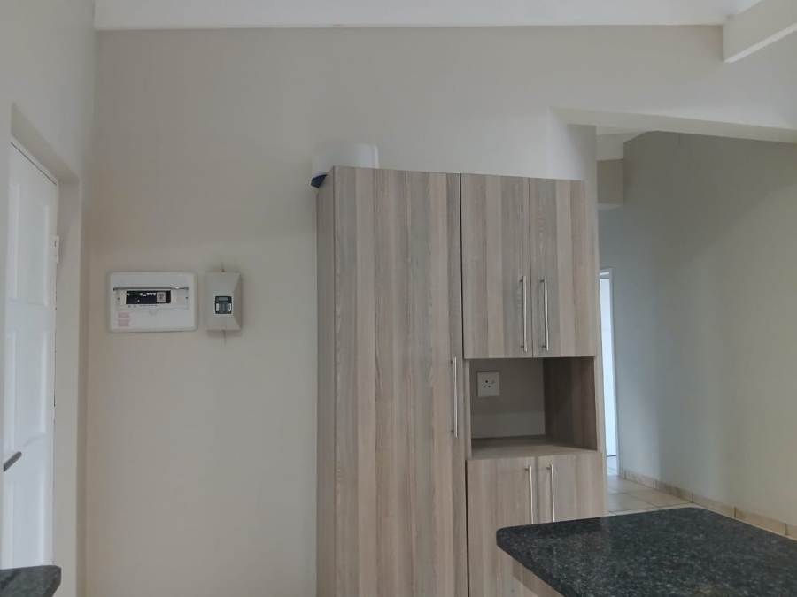 To Let 3 Bedroom Property for Rent in Waterval East North West